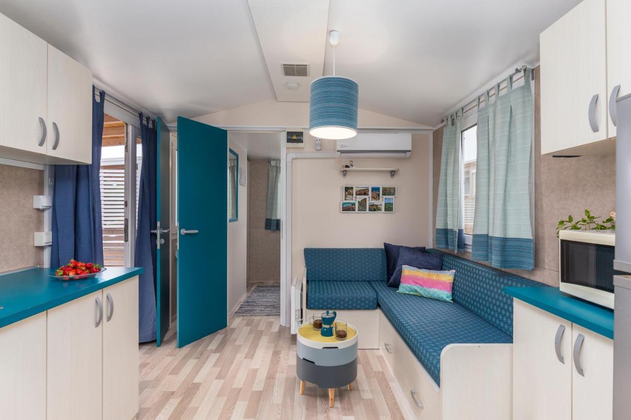 West Coast Mobilhome With Xxl Terrace Tar-Vabriga Екстер'єр фото